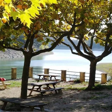 Le Cabanon De Vally *